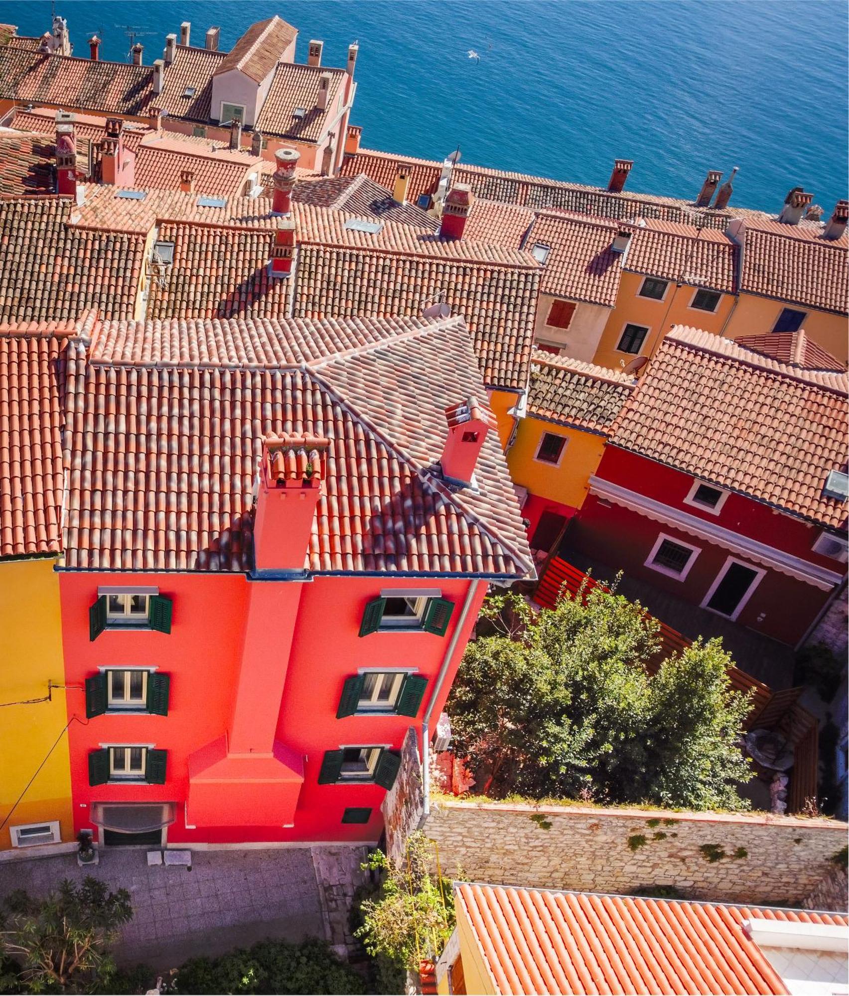 Montalbano Gem - Heritage Studio With Airy Vibes Rovinj Bagian luar foto